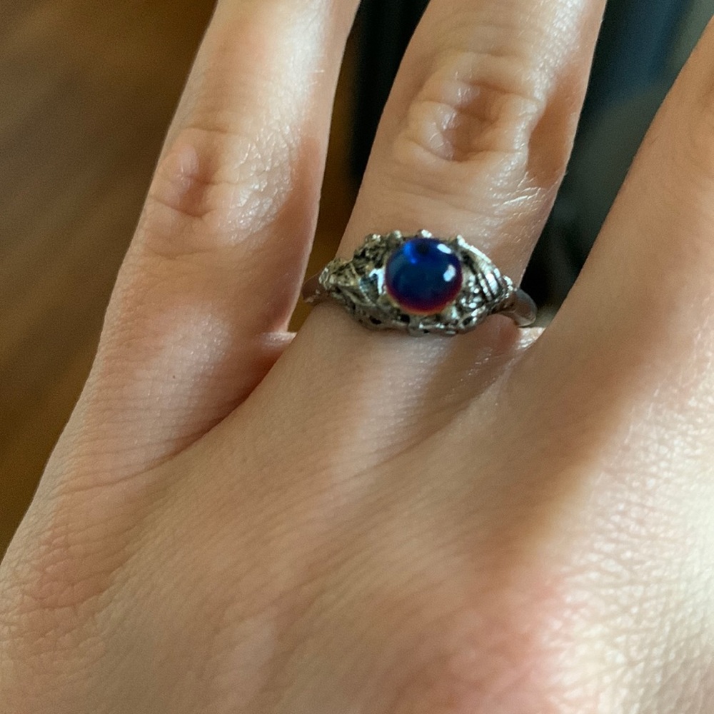 Gothic Color Changing Ring - Picture 3 of 4